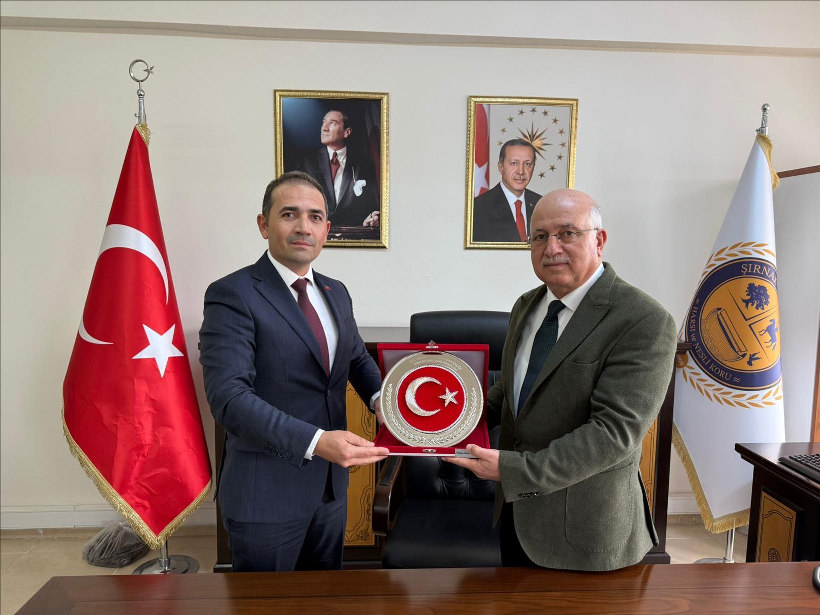 sirnak-il-tarim-ve-orman-mudurunden-fakultemize-ziyaret